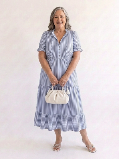 Dakota | Kurzärmeliges gestreiftes Stufen-Midikleid