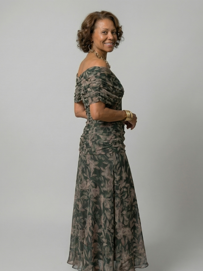 Calen | schulterfreies Flow-Midikleid