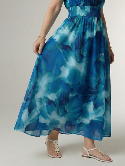 Sylin | Gerafftes Neckholder-Midikleid